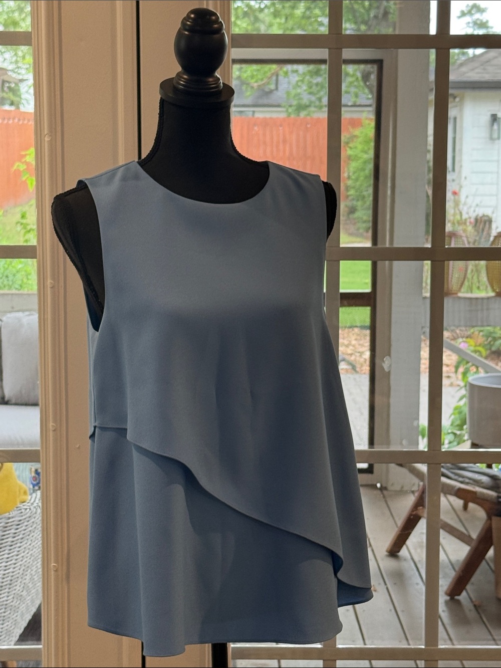 Hobbs London Carole Asymmetrical Tiered Layered Light Blue Sleeveless Shell NWOT